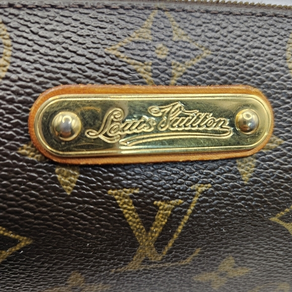 LOUIS VUITTON Monogram Eva Clutch Crossbody - Picture 6 of 15